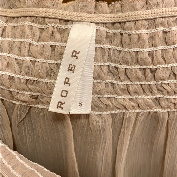 Cute Roper blouse size small! - Picture 2 of 5
